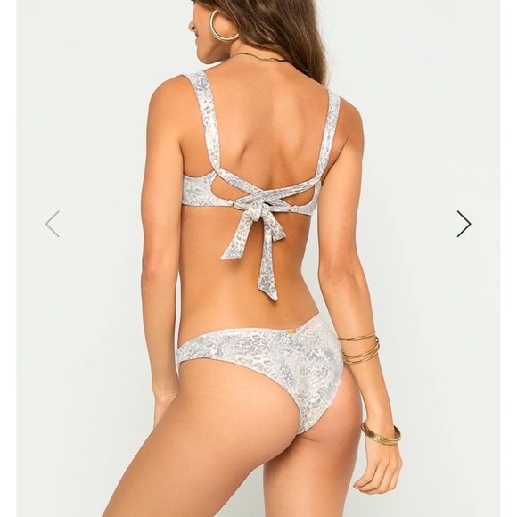 NEW! Angela Skimpy Bottom - shiny leopard - Picture 3 of 12